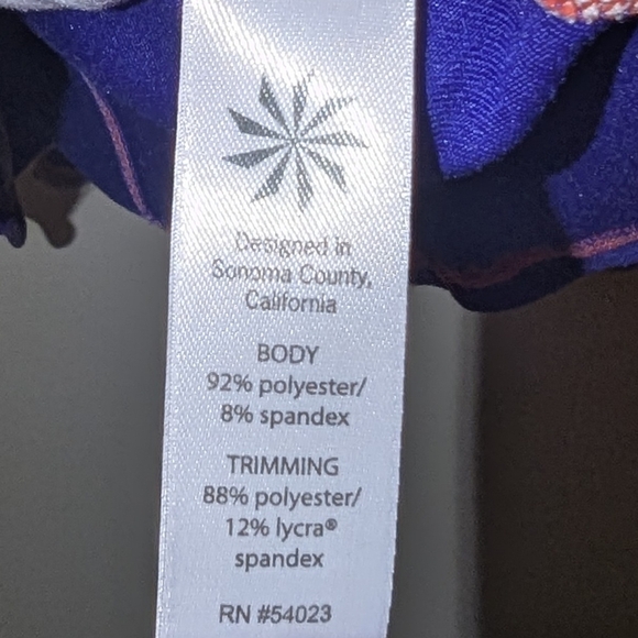 Athleta Women's Running Wild Red Purple Shirt Half‎ Zip Long Sleeve Pullover - Picture 6 of 6